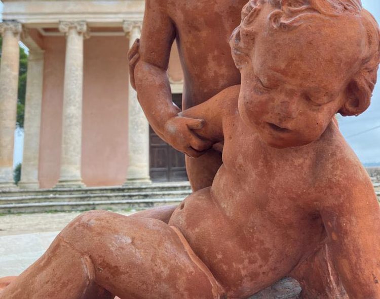 Ragusa: giornate nazionali “Case della Memoria” e nuovi orari al Castello di Donnafugata