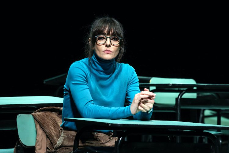 Ambra Angiolini e Arianna Scommegna protagoniste del dramma sul bullismo a Modica