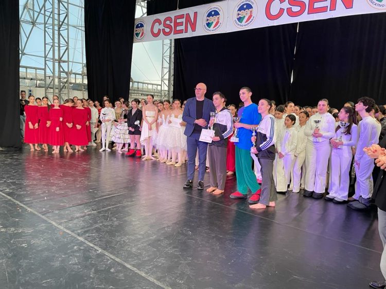 La Sicilia danza Csen a Ragusa