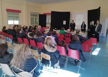 Acate, progetti "Facciamo Rete, insieme contro le insidie del web"