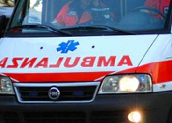 Nonno e nipotina di 9 mesi investiti da auto a Palermo: feriti