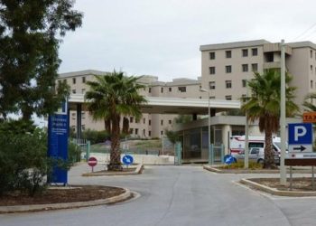 Bimba muore in ospedale: indagati 6 medici
