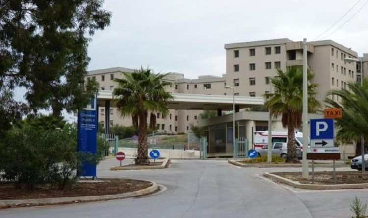 Bimba muore in ospedale: indagati 6 medici