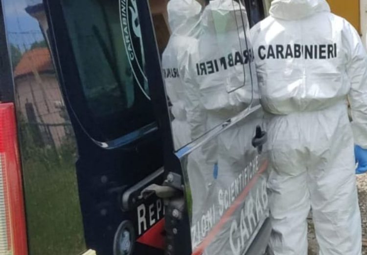 Teneva in casa il cadavere della mamma mummificato per prendere la pensione