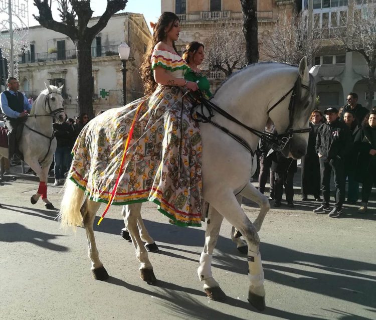 Festa di San Giuseppe a Donnalucata e Scicli: le ordinanze del sindaco e i divieti