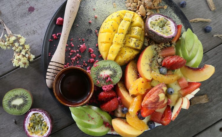 Frutta e verdura di aprile per perdere peso e menù dietetico