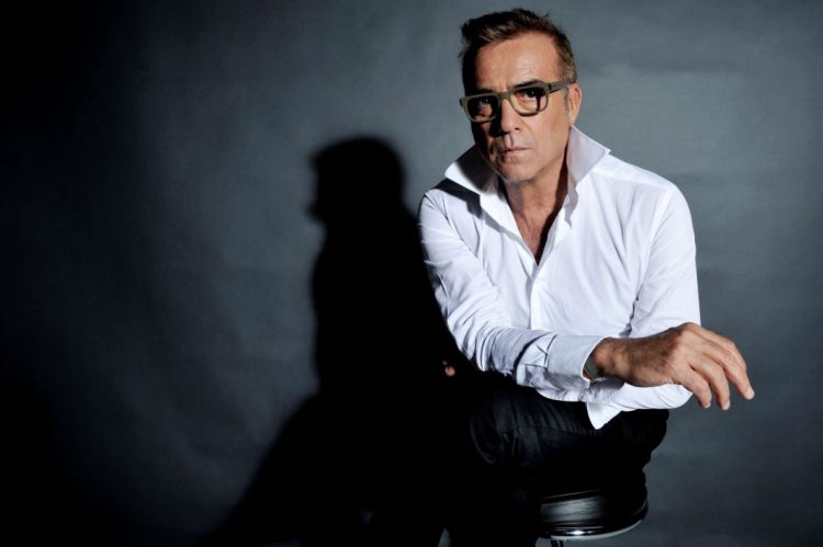 Massimo Ghini e Paolo Ruffini sul palcoscenico del teatro Garibaldi di Modica con “Quasi amici”