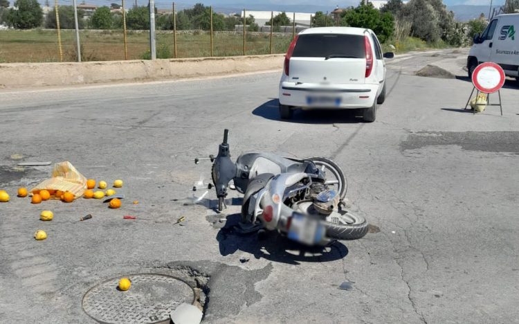 Incidente stradale a Vittoria: un ferito