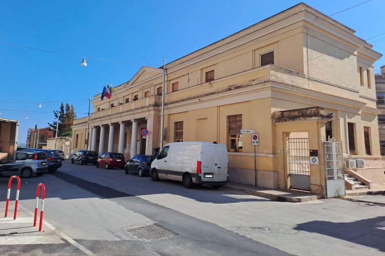 Gli 82 lavoratori Asu dell'Asp di Ragusa: dateci la nostra dignità