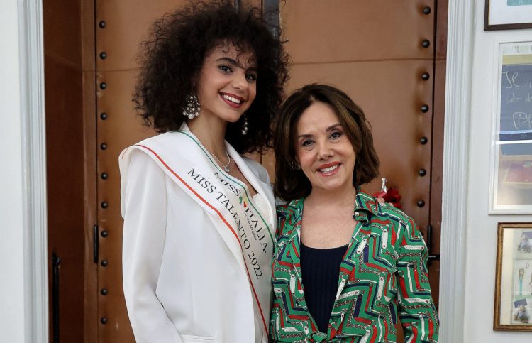 Miss Italia, Lucrezia Di Matteo porta la fascia Miss Talento a Ragusa