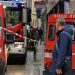 Incendio a Milano, palazzo evacuato in pieno centro