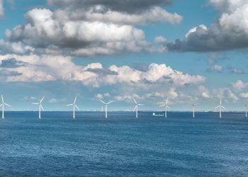 Parco eolico off shore dinanzi alla costa iblea prosegue il dibattito tra Legambiente e Nello Dipasquale