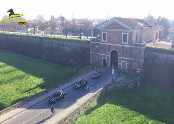 Lucca, bancarotta fraudolenta per un marchio di acqua minerale
