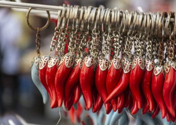 Perchè venerdì 17 porta sfortuna? Ecco le origini della superstizione