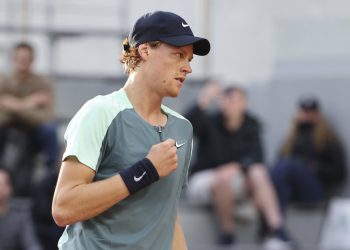 Sinner batte Alcaraz e vola in finale a Miami