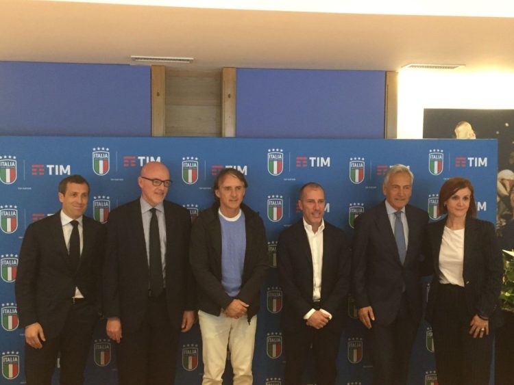 Mancini “Attaccanti pensino a segnare, puntiamo alla Nations”