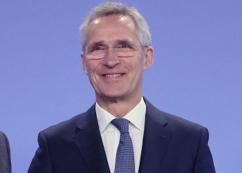 La Finlandia entra nella Nato, Stoltenberg “Giornata storica”