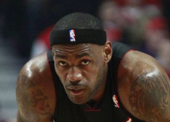 LeBron James non basta, derby di Los Angeles ai Clippers
