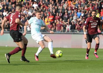 Candreva risponde a Gosens al 90°, Salernitana-Inter 1-1