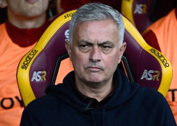 Mourinho “Non siamo i più forti ma possiamo vincere”