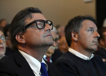 Renzi,Calenda “Come Totti e Ilary? Almeno non ci siamo rubati i Rolex”
