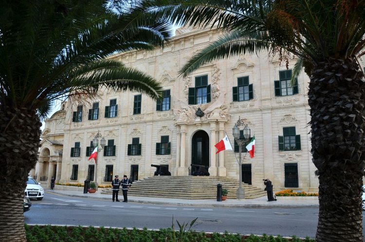 Malta, Governo esortato a fermare i sussidi energetici