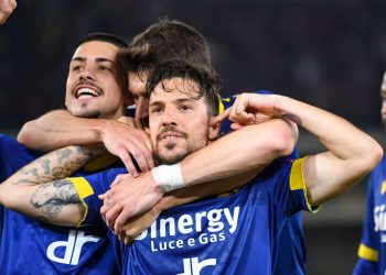Verdi rilancia il Verona, Bologna battuto 2-1