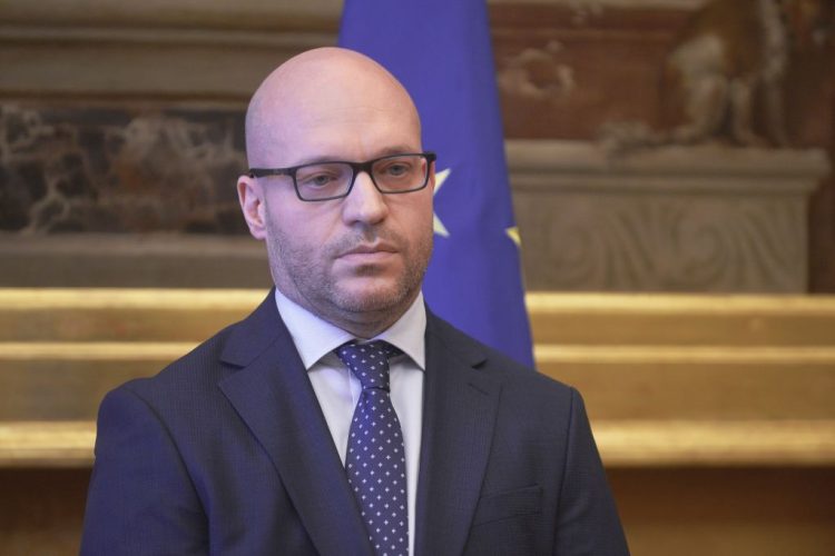 25 Aprile, Fontana “Patrimonio di tutti, non di una sola parte”