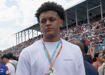 Avanti Denver e Phoenix, Banchero rookie dell’anno