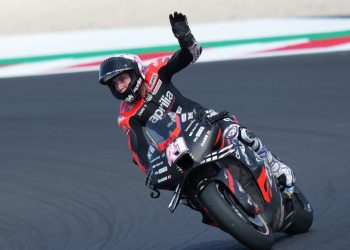Aleix Espargarò primo nelle FP2 della MotoGp a Jerez