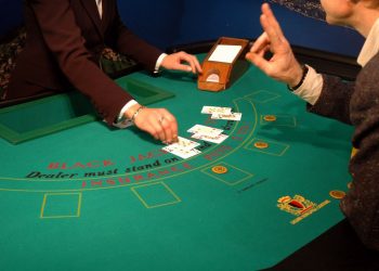 Italiano accusato di aver aiutato giocatori a frodare un casinò maltese