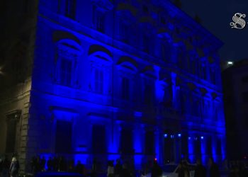 Autismo, la facciata di Palazzo Madama s’illumina di blu