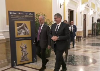 Il ministro dell’Interno Piantedosi incontra il suo omologo sloveno