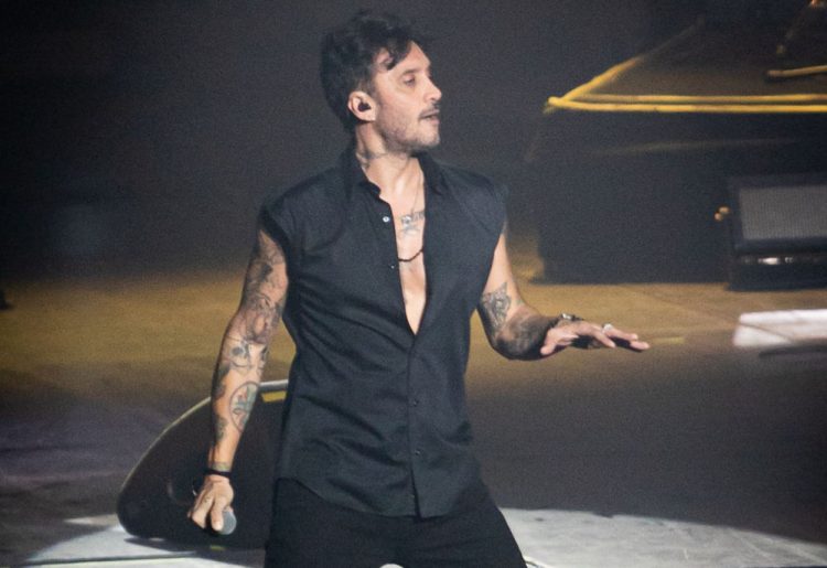 Fabrizio Moro a Catania e a Palermo con il tour nei teatri