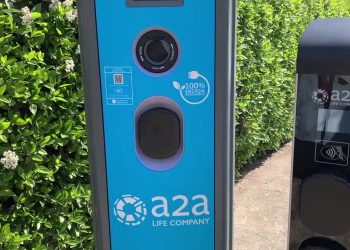 A2a inaugura le colonnine City Plug