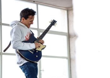 Matteo Mancuso, stella della chitarra, a Modica