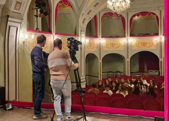 Gli alunni dell'Istituto Quasimodo di Ragusa domani su Rai 1