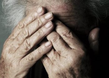 Ragusa Ibla, maltrattavano la madre anziana: sottoposti a divieto di avvicinamento