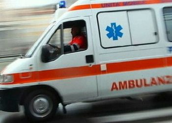 Bimbo di 2 mesi giunto morto in ospedale: morte di culla