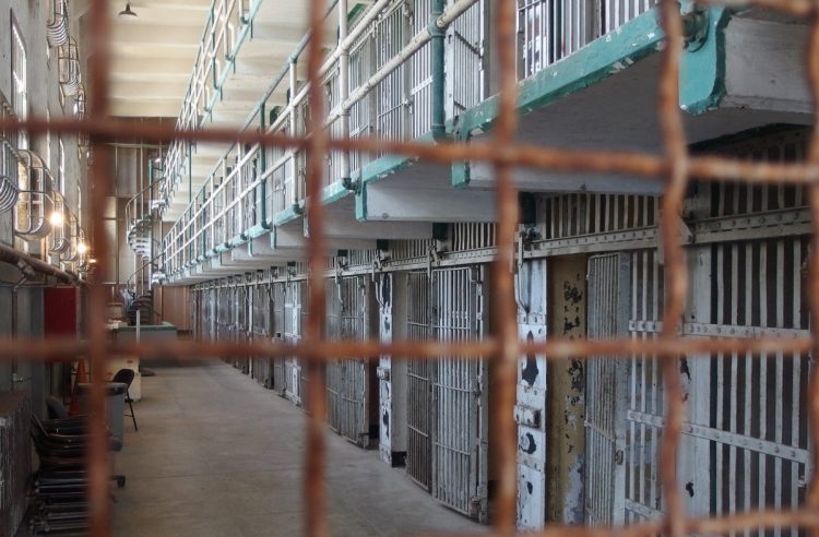 "Troppa fatica lavorare", detenuto si fa arrestare per tornare in carcere