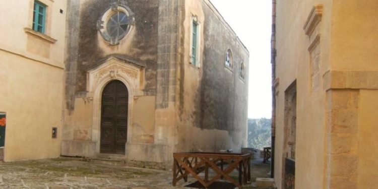 Nuovi lavori al Castello dei Conti di Modica: si recupera la chiesa dei Conti