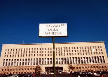 Media Israele, un turista italiano ucciso in un attentato a Tel Aviv. Farnesina “Orrore e profondo sgomento”