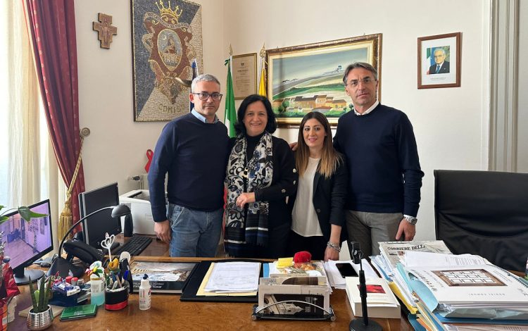 Comiso: Insieme con Maria Rita Schembari