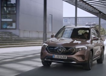 Mercedes, una versione speciale della EQB