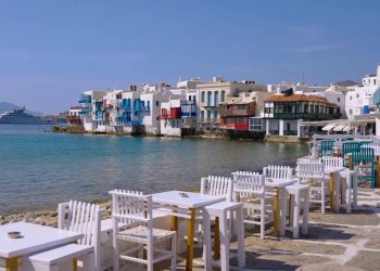 Turismo, domanda in forte ripresa ma sotto i livelli pre-Covid