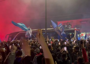 Festa dei tifosi del Napoli a Capodichino