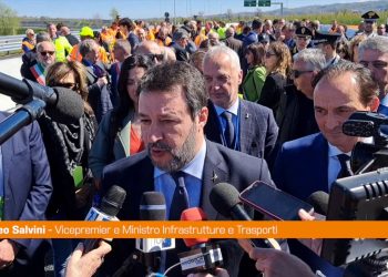 Infrastrutture, Salvini “L’Italia del sì è con noi”