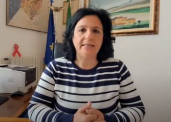 Bare bruciate fuori al cimitero di Comiso, sindaco: qualcosa di orrendo che ho denunciato ai carabinieri