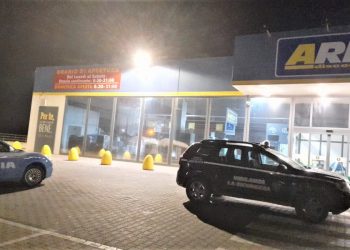 Sventato furto in un supermercato a Vittoria