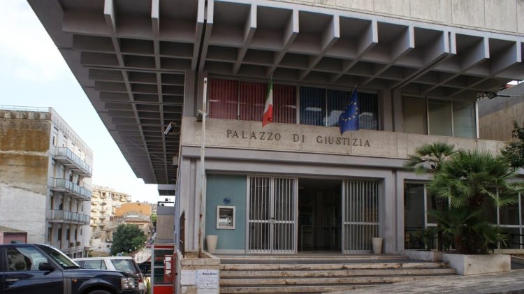 Ragusa, esdebitato un cittadino ludopatico sovraindebitato con decreto del Tribunale